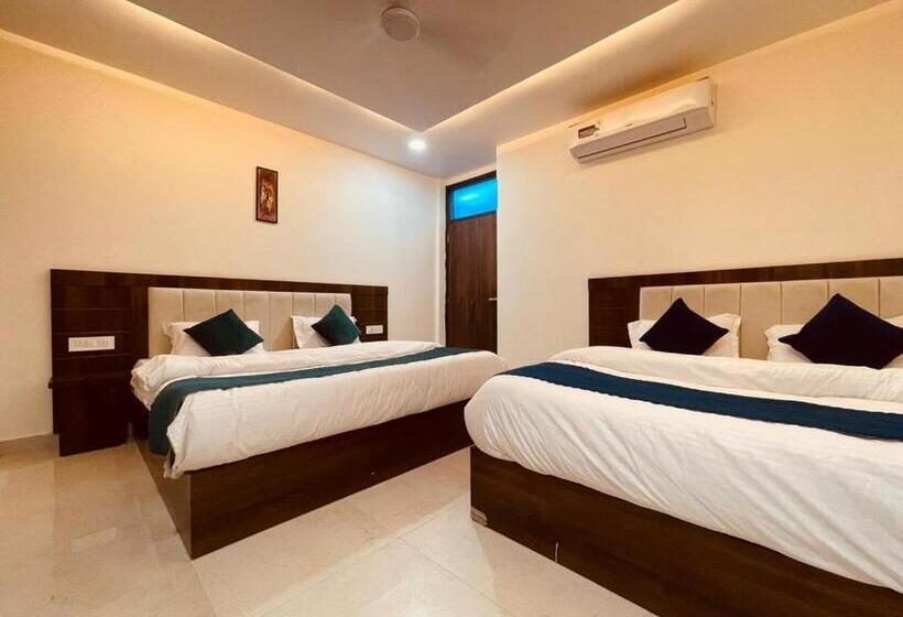 مبيت وإفطار Wooib Hotels, Haridwar