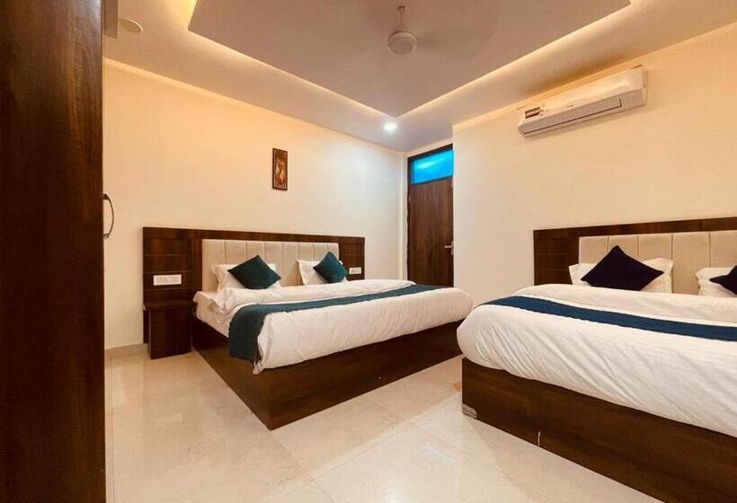 مبيت وإفطار Wooib Hotels, Haridwar