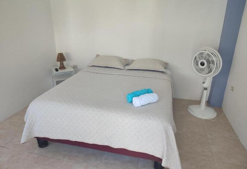 민박 Hostal Villa Escondida