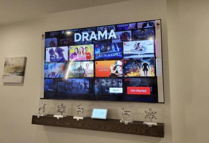 ベッドアンドブレックファースト New Luxury Home