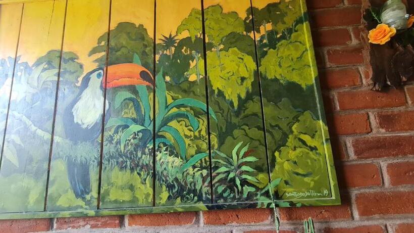 تختخواب و صبحانه Pineal Hampi Huasi