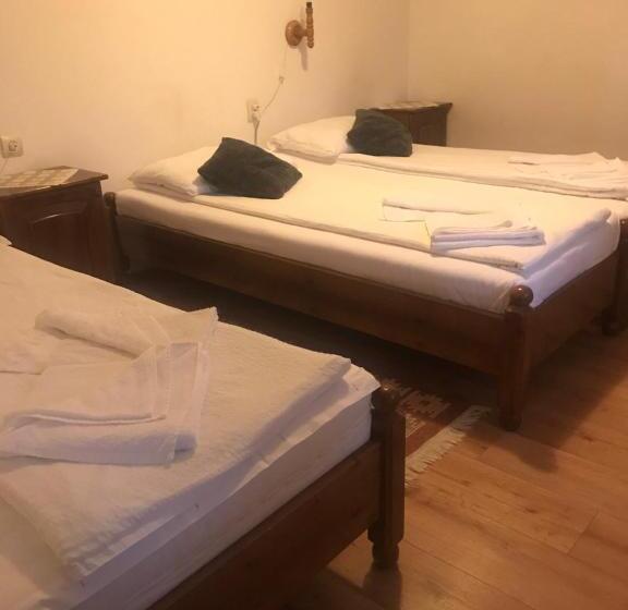 민박 Szépasszony Panzió