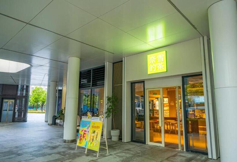 Boston Executive Apartments