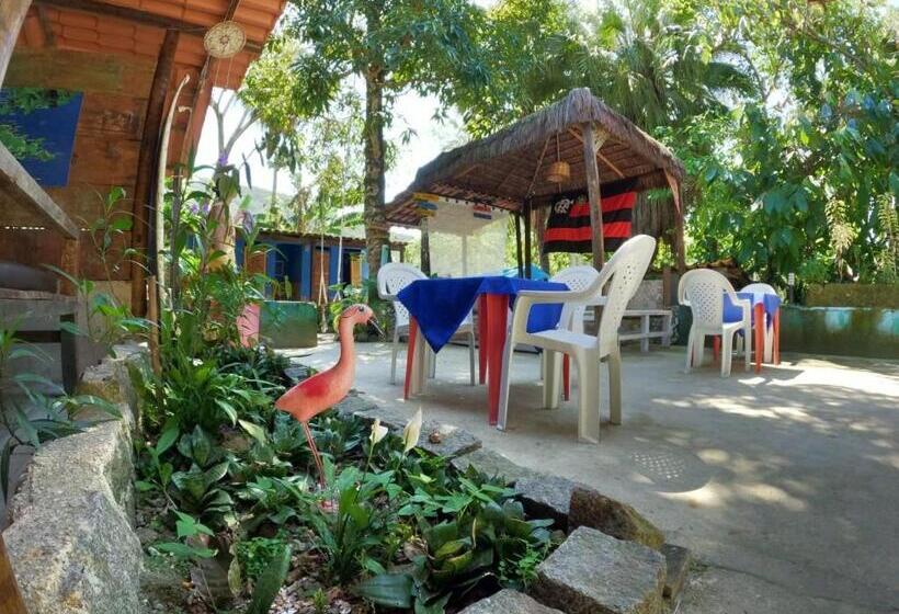 Casarão Hostel E Pousada