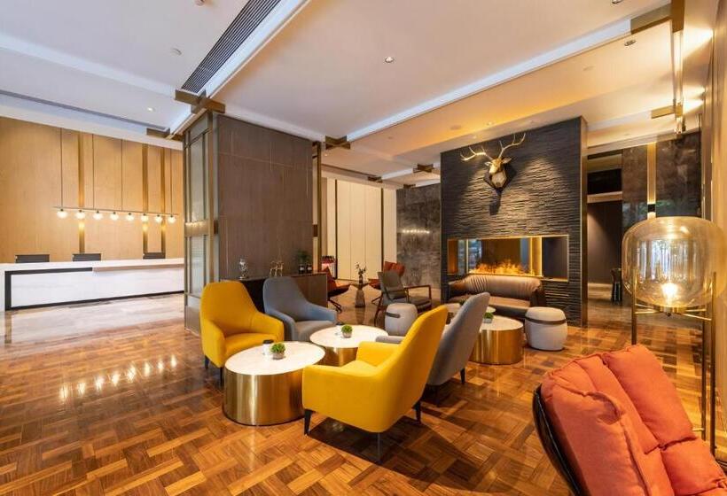 Echarm Plus Hotel   Ouzhuang Metro Station Branch