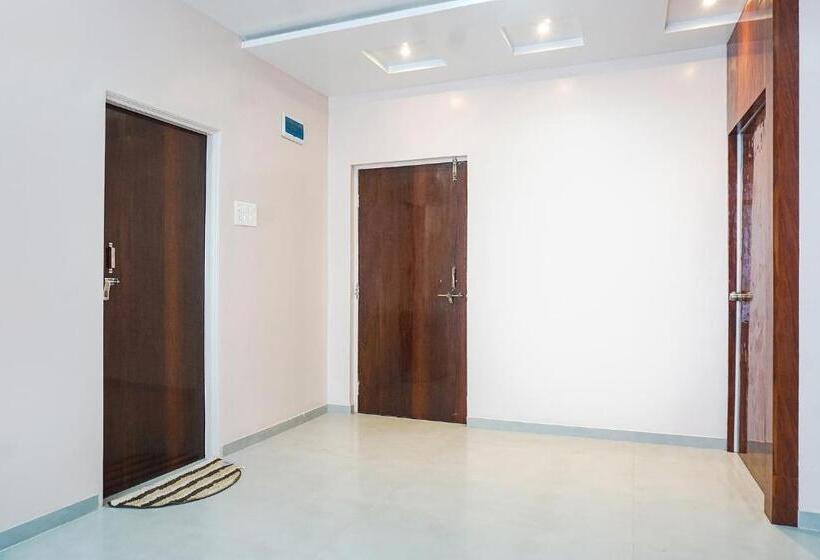 Fabhotel Skyline I   Nr Baner Hill