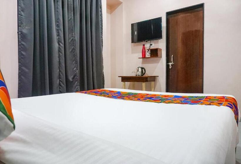 Fabhotel Skyline I   Nr Baner Hill