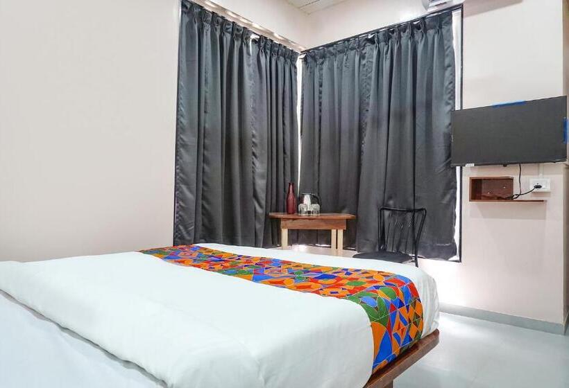 Fabhotel Skyline I   Nr Baner Hill