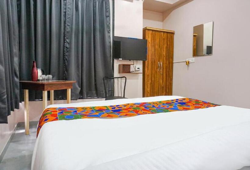 Fabhotel Skyline I   Nr Baner Hill