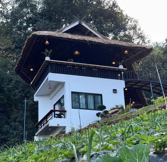 Отель สวนส่อผ่า&ฟาร์มสเตย์