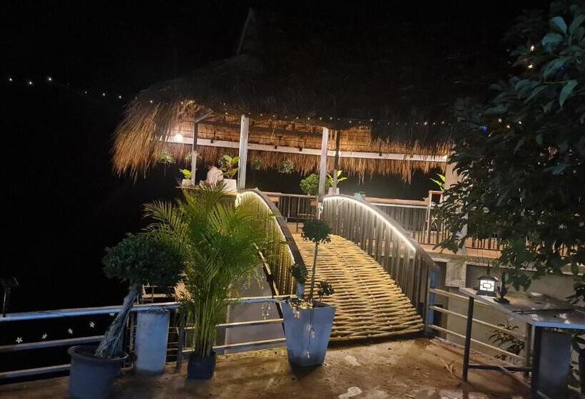 Отель สวนส่อผ่า&ฟาร์มสเตย์