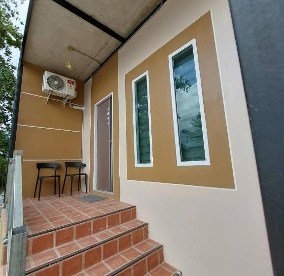 Отель ริมธารริเวอร์เพลส