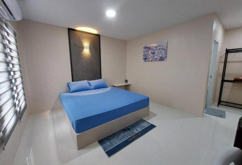 Отель ริมธารริเวอร์เพลส