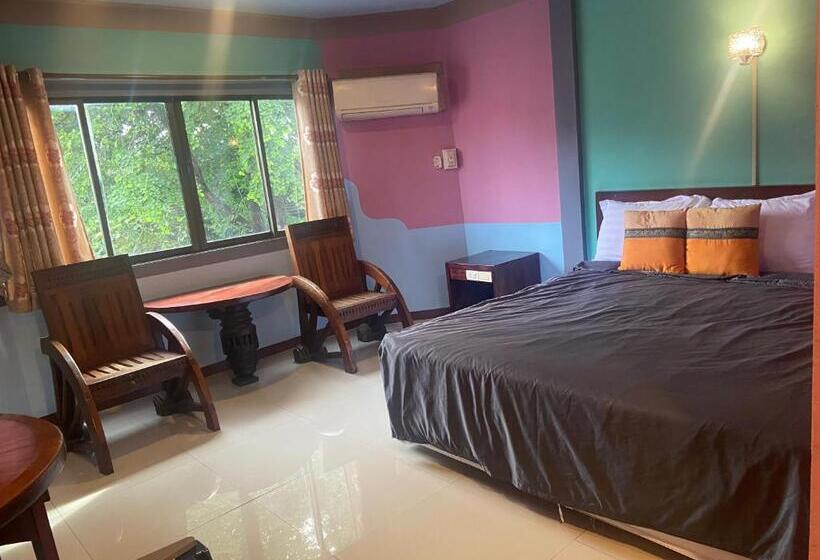 Hotel โรงแรมมวกเหล็กเกสท์อินท์