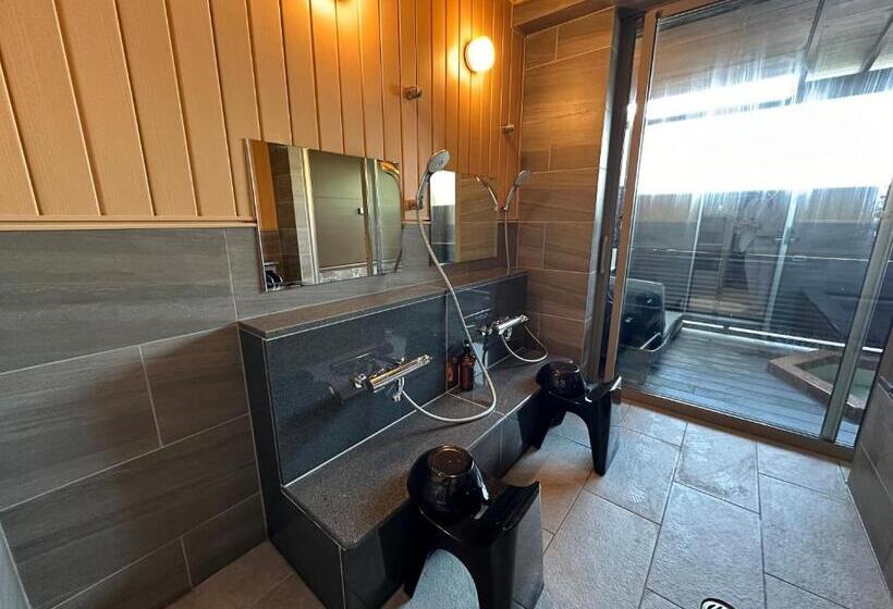 Отель 宵待ちの宿 萩一輪