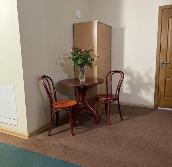 Otel бобри плюс