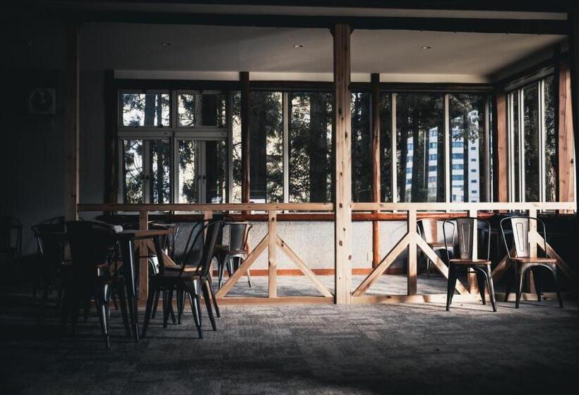 בית מלון כפרי 肆野 サンモリッツ三番館