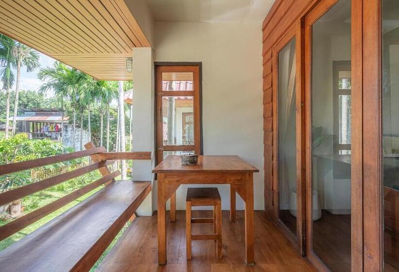 Отель Betel Palm Village   Casa Retreat