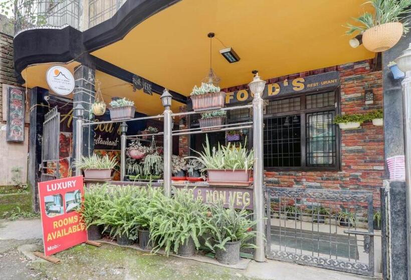 فندق Collection O Mount N Woods