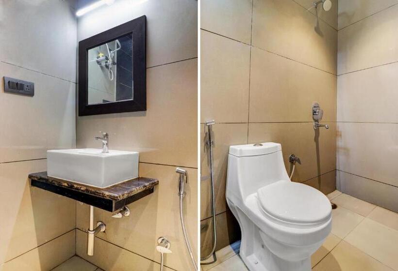 فندق Collection O Mount N Woods