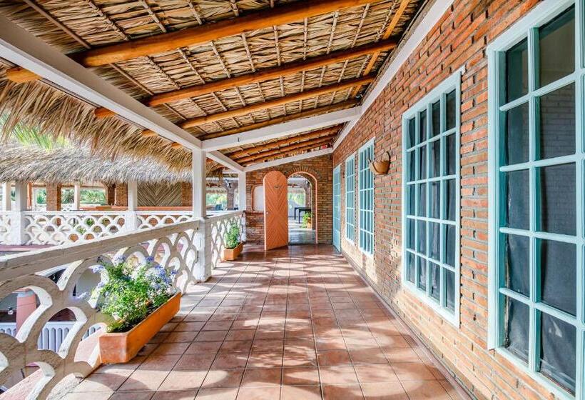 فندق Flor De Maria