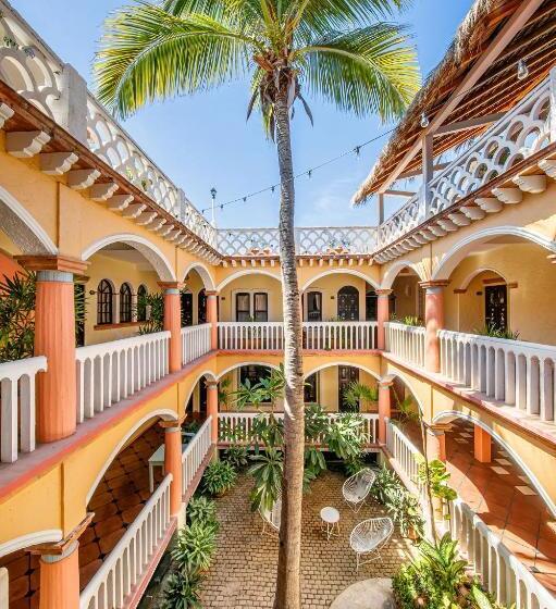 فندق Flor De Maria