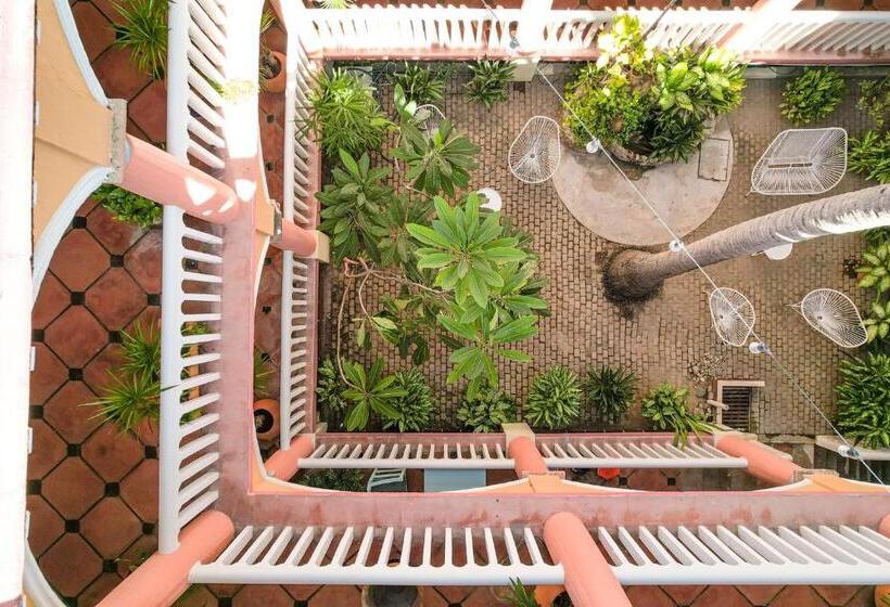 فندق Flor De Maria