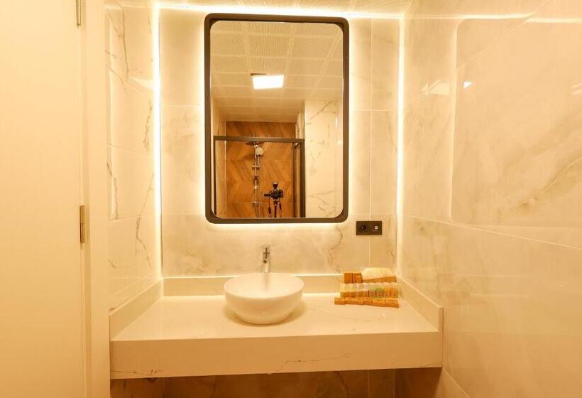 Отель Forest In