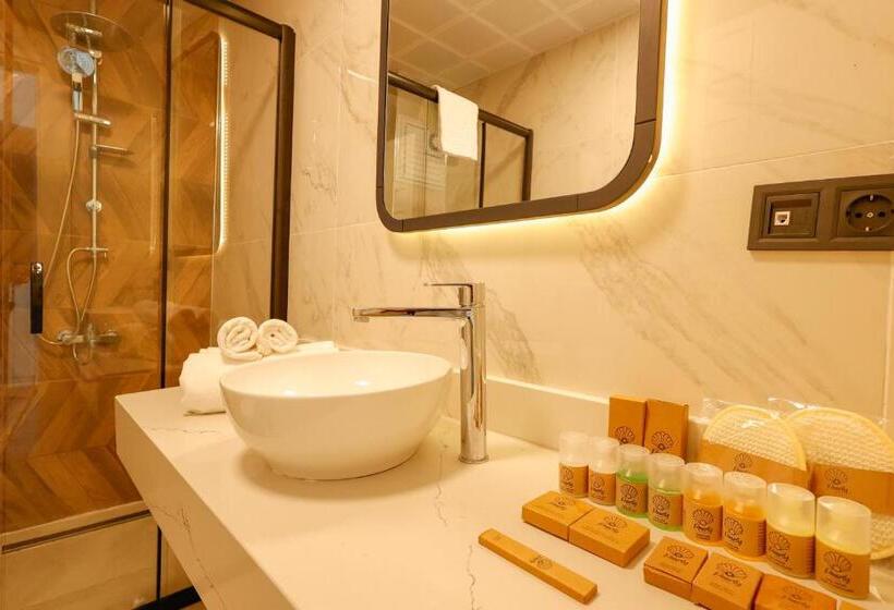 Отель Forest In