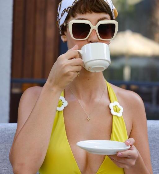 Отель Forest In