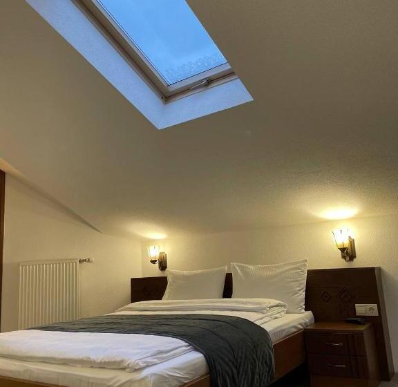 בית מלון כפרי Gots   готельно ресторанний комплекс