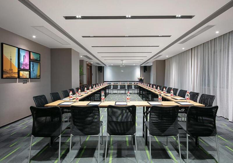 בית מלון כפרי Hampton By Hilton Foshan Dali