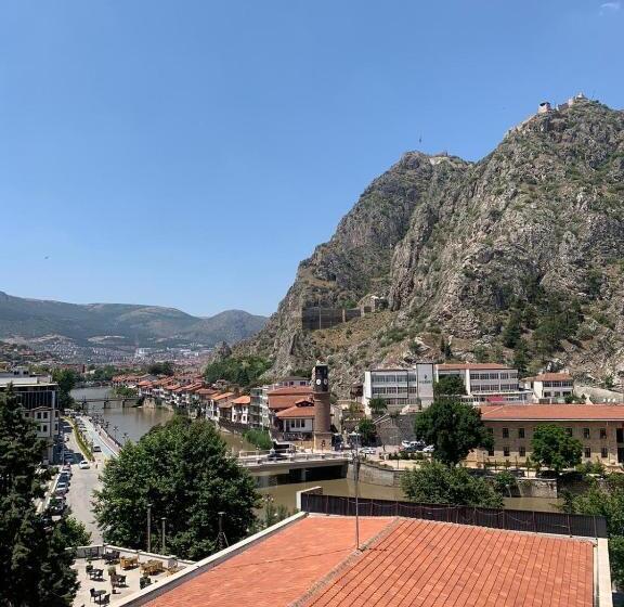 هتل Hayal Sui̇te S