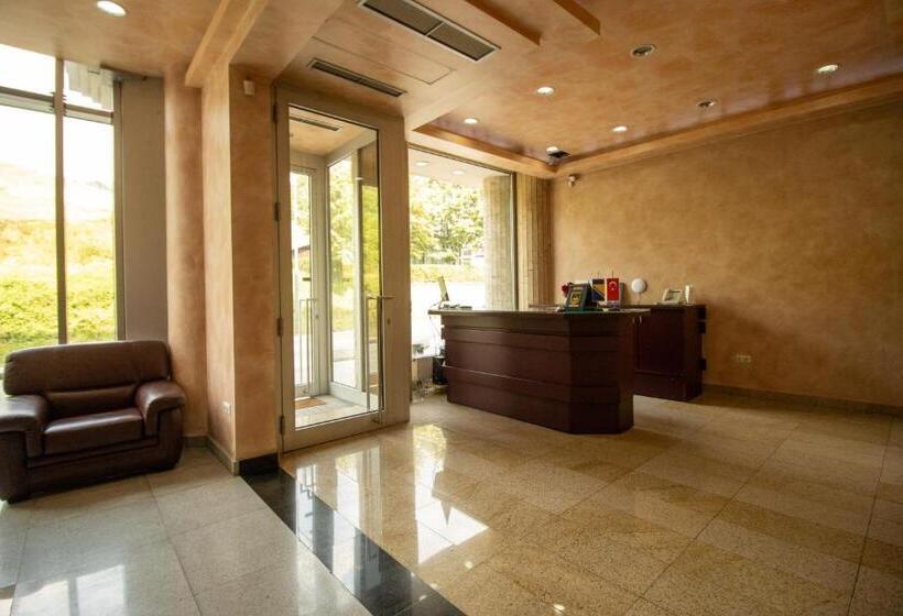 هتل Home Story Sarajevo, Vogošća