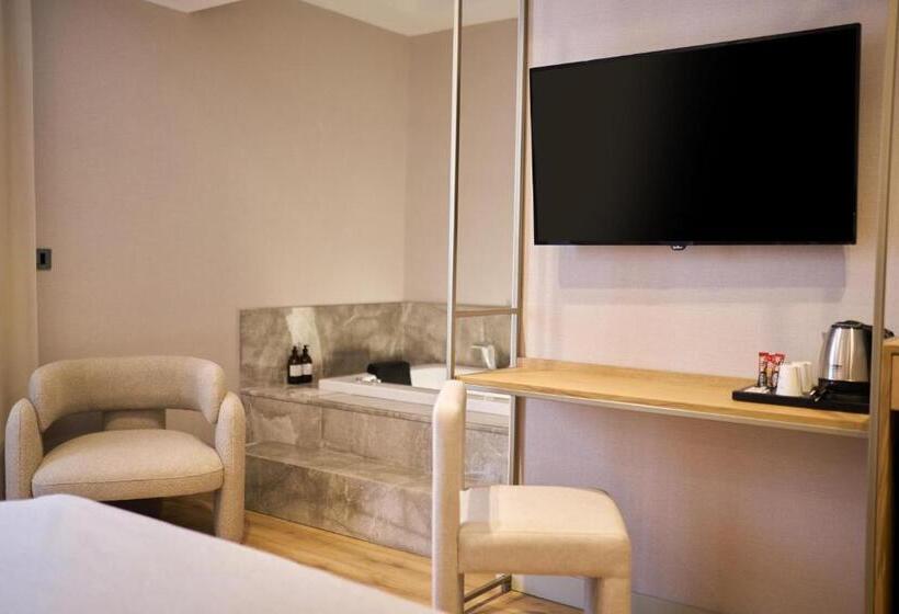 בית מלון כפרי La Maja