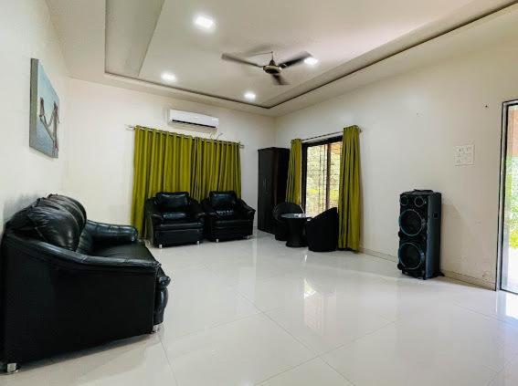 בית מלון כפרי La Natura Villa