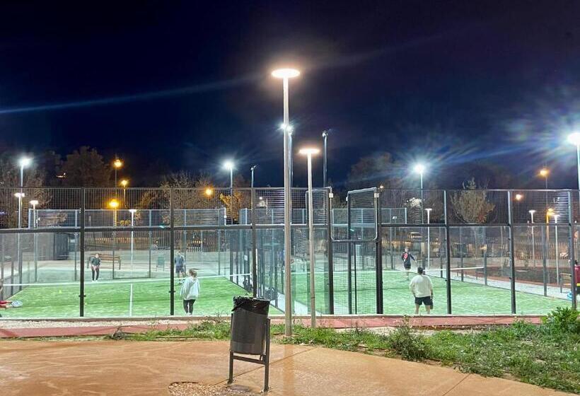 هتل Nodis Madrid Pozuelo