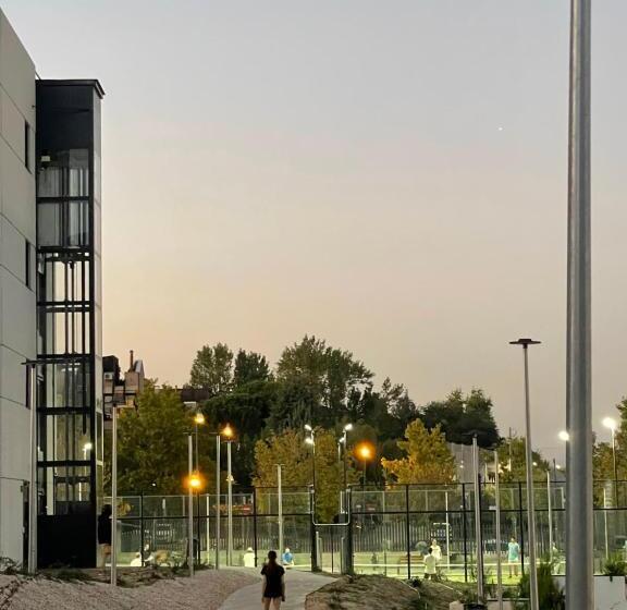 هتل Nodis Madrid Pozuelo