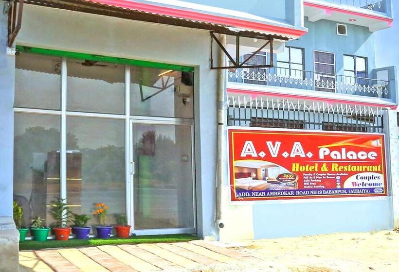 בית מלון כפרי Oyo Flagship Ava Palace