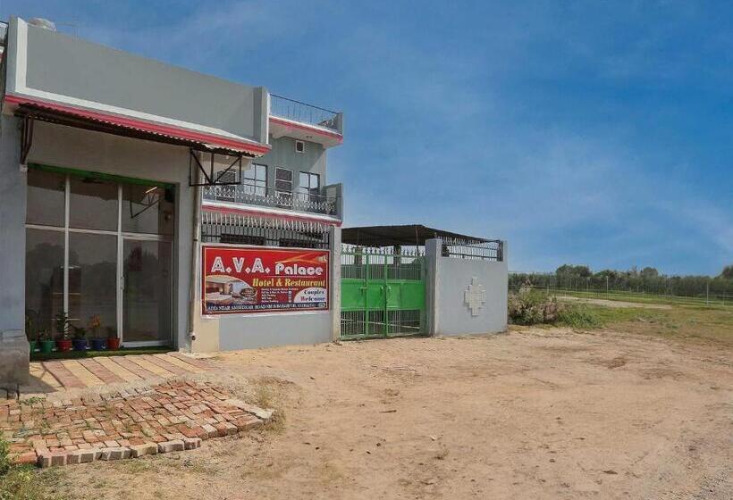 فندق Oyo Flagship Ava Palace