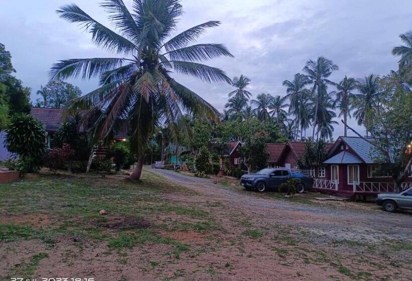 호텔 Panasak Resort