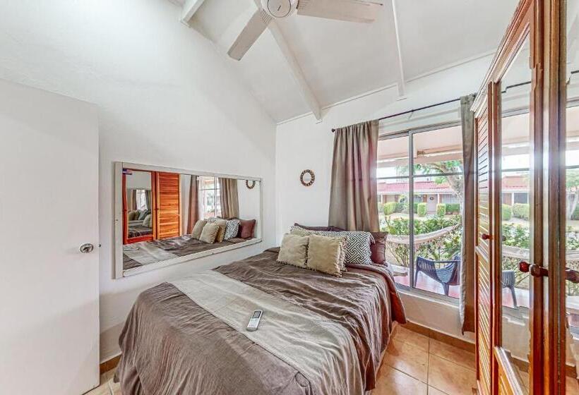 호텔 Paradise C 43