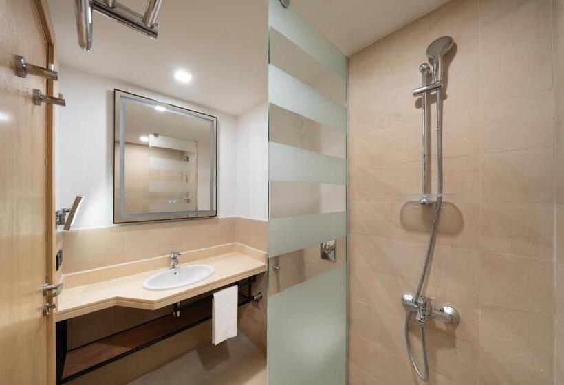 فندق Park Inn By Radisson Makkah Thakher Alsharqi