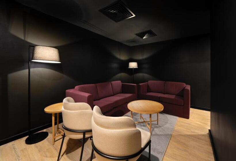 هتل Park Inn By Radisson Makkah Thakher Alsharqi