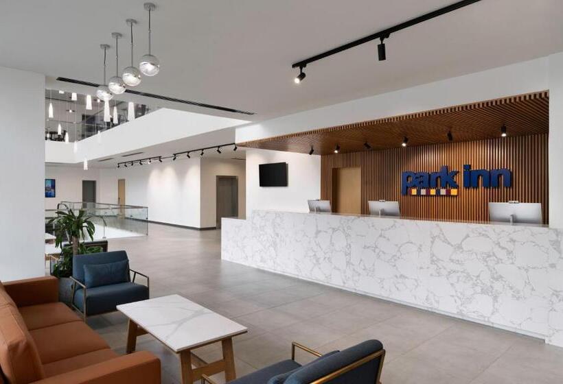 فندق Park Inn By Radisson Makkah Thakher Alsharqi