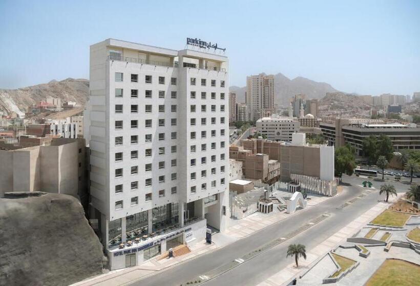 فندق Park Inn By Radisson Makkah Thakher Alsharqi