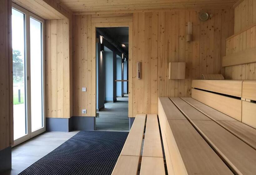 Отель Project Bay Workation Prora