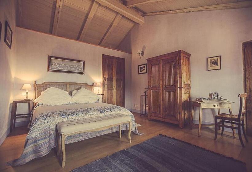 Отель Relais Di Charme Frazione Chiavolino