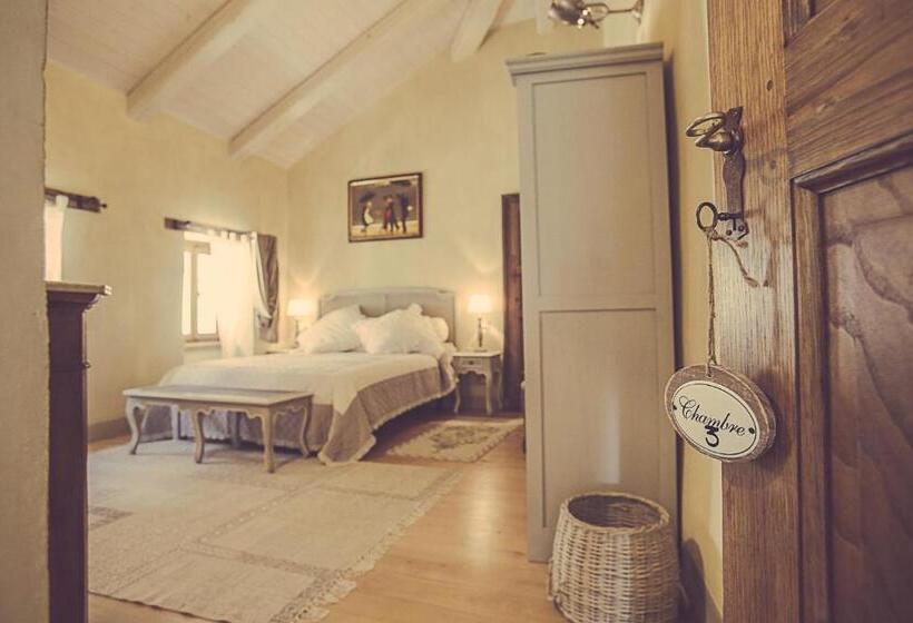 Отель Relais Di Charme Frazione Chiavolino