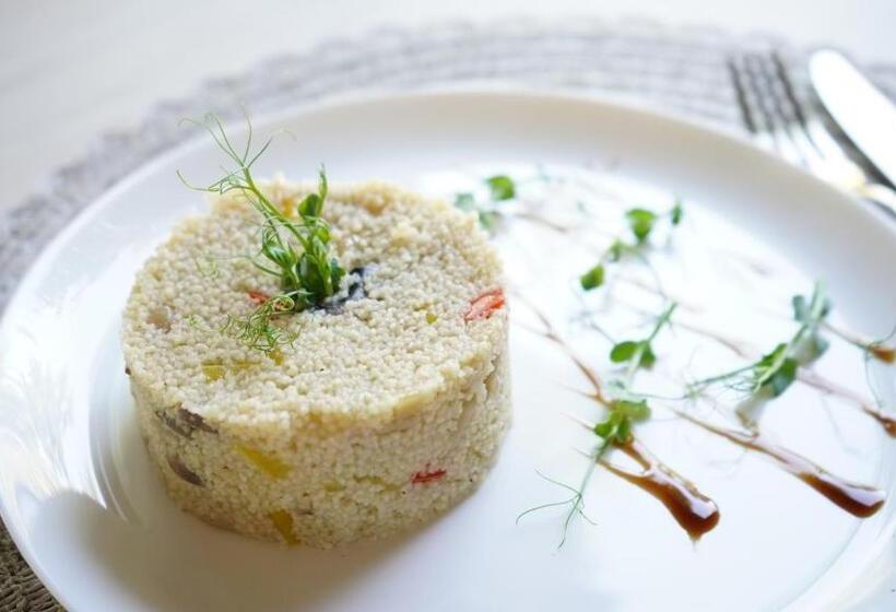 酒店 Sunrise Sokirna